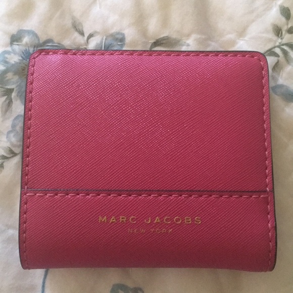 Marc Jacobs Handbags - Marc Jacobs Wallet